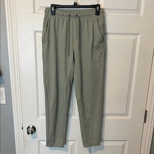 Nike Men's Sage Green Tapered Sweats
